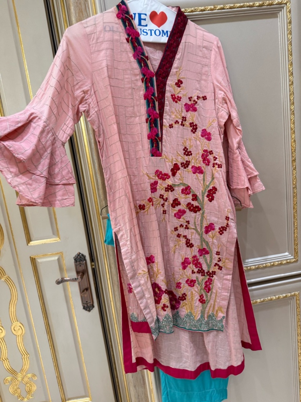Pink Floral 2 piece lawn Set - Picture 2 of 5